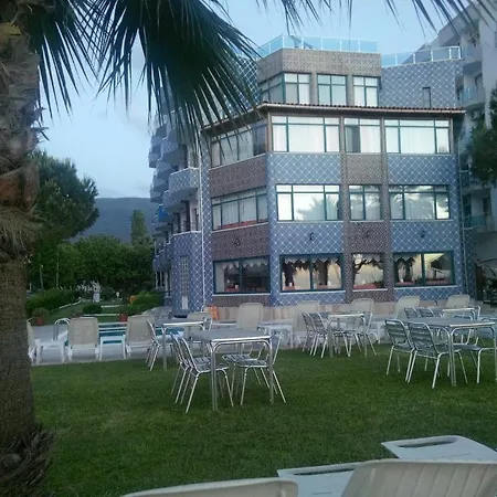 Ξενοδοχείο Art *